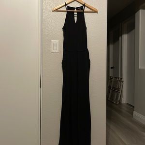 Jumpsuit with keyhole back